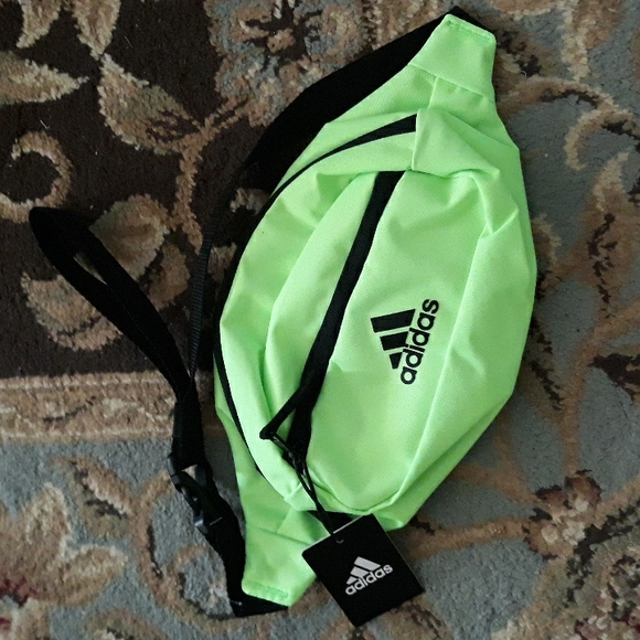 3x*Host Pick*Adidas cute fanny pack - Picture 3 of 12